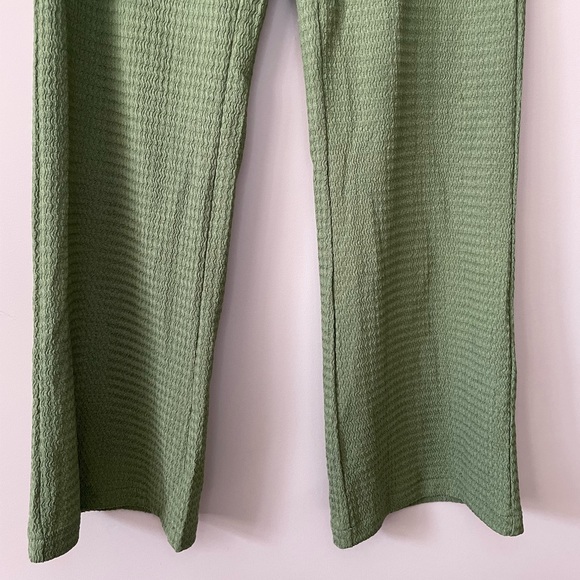 Cider green high waist flare pants large - Picture 3 of 9